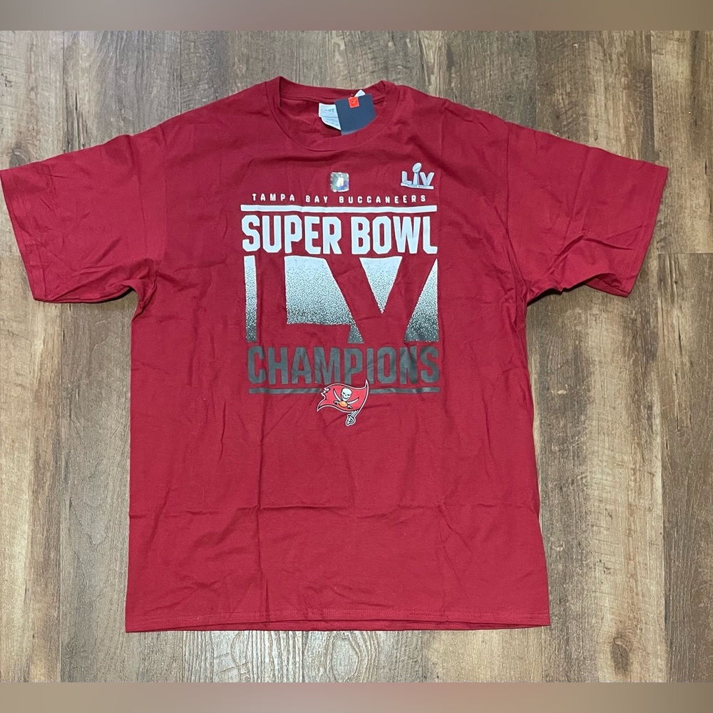 Port & Company NWT Super Bowl LV champions Tampa Bay Bucs t shirt size XL nfl